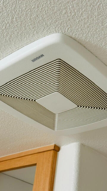 Cleaned vent fan Cleaned vent fan